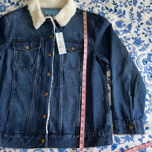 NWT Draper James Shearling Jean Jacket Size Medium (oversized) - Picture 4 of 16